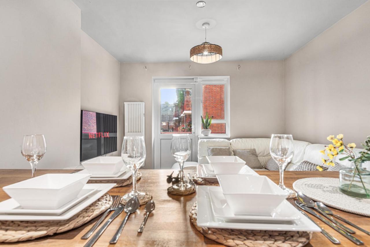 Apartamento Whitechapel - Steps From Station & Sights! Londres